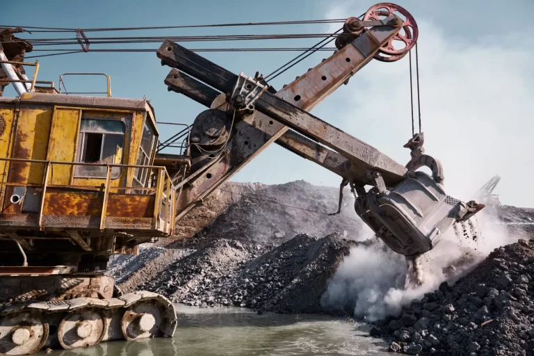 Why the Jaw Crusher Remains Essential in Heavy-Duty Material Processing